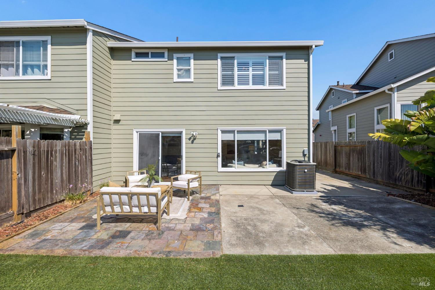 247 Clearpointe Drive Vallejo CA 94591