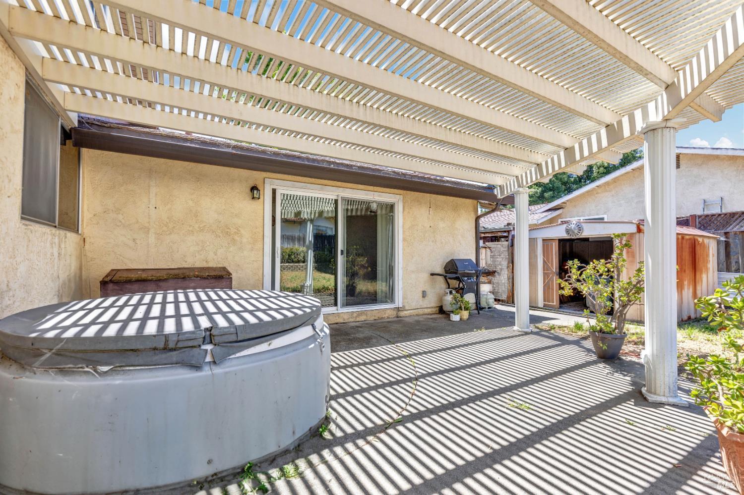 2874 Calaveras Drive Fairfield CA 94534