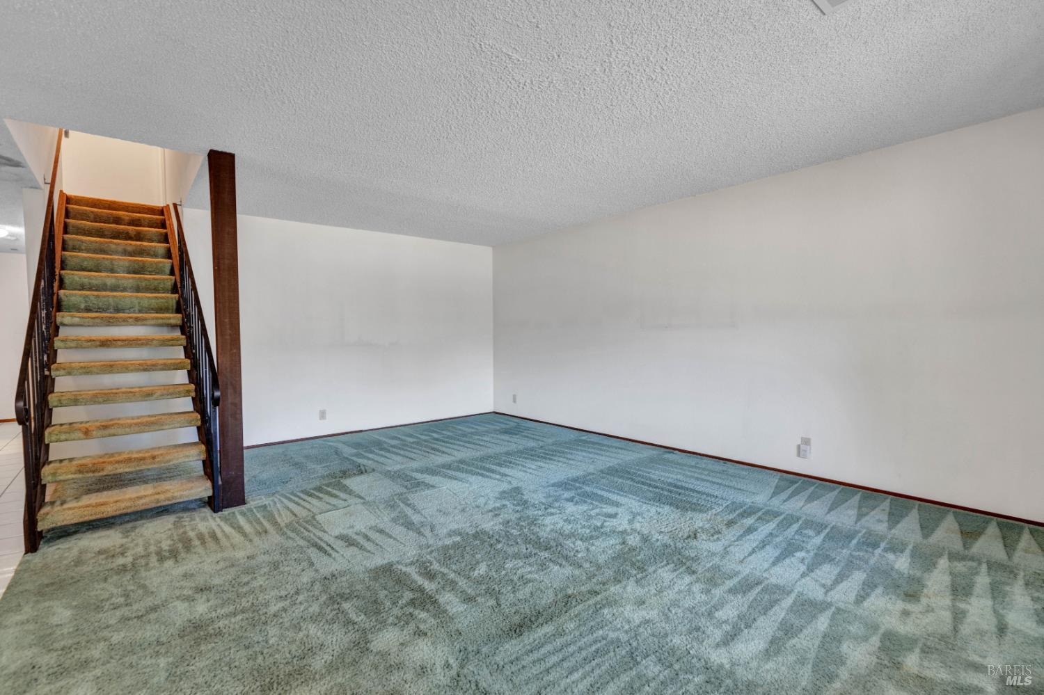 2874 Calaveras Drive Fairfield CA 94534