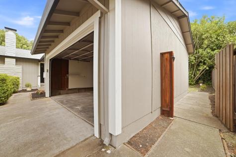 7245 Circle Drive Rohnert Park CA 94928
