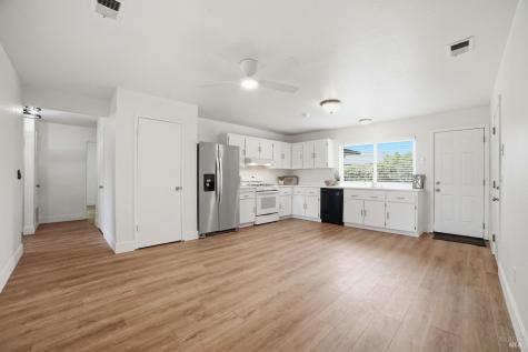 7245 Circle Drive Rohnert Park CA 94928