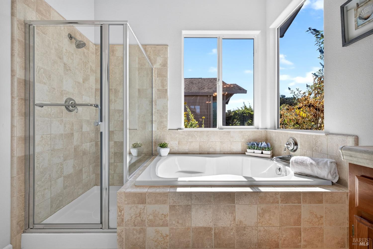 2451 Rudesill Lane Santa Rosa CA 95404
