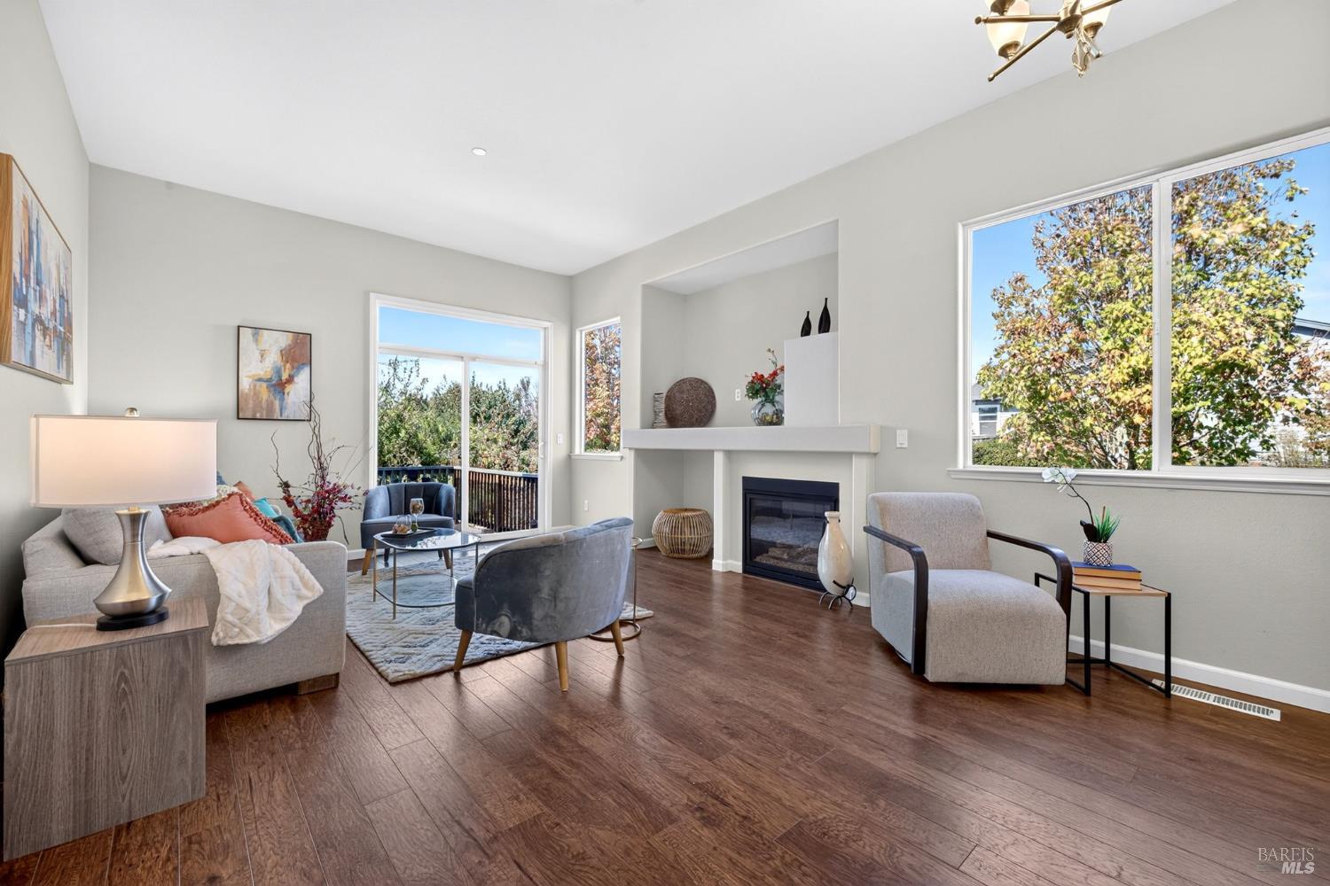 2451 Rudesill Lane Santa Rosa CA 95404