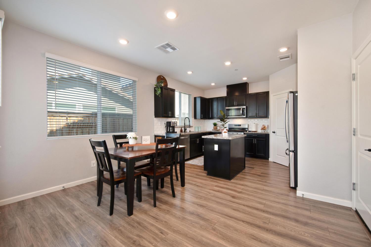 985 Lincolnshire Circle Lincoln CA 95648