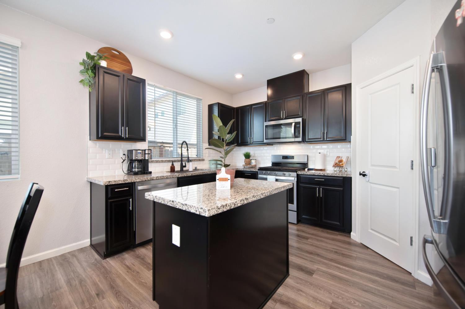 985 Lincolnshire Circle Lincoln CA 95648