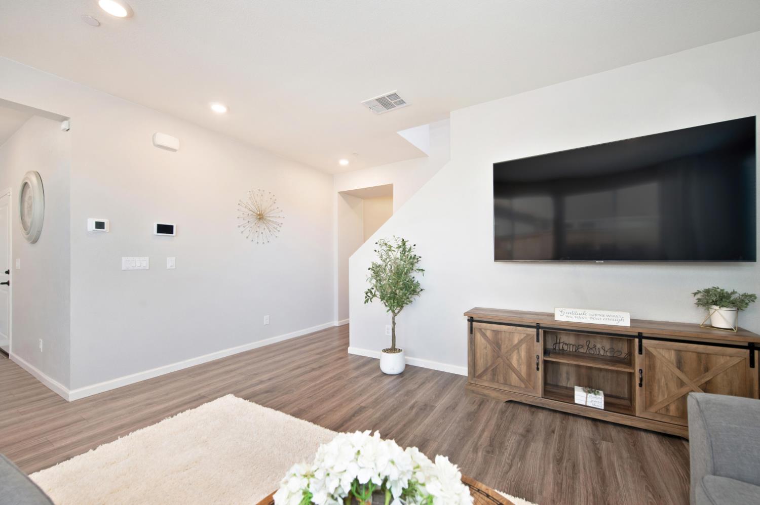 985 Lincolnshire Circle Lincoln CA 95648