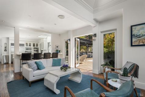 4395 Pine Flat Road Healdsburg CA 95448