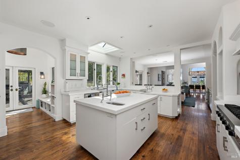 4395 Pine Flat Road Healdsburg CA 95448