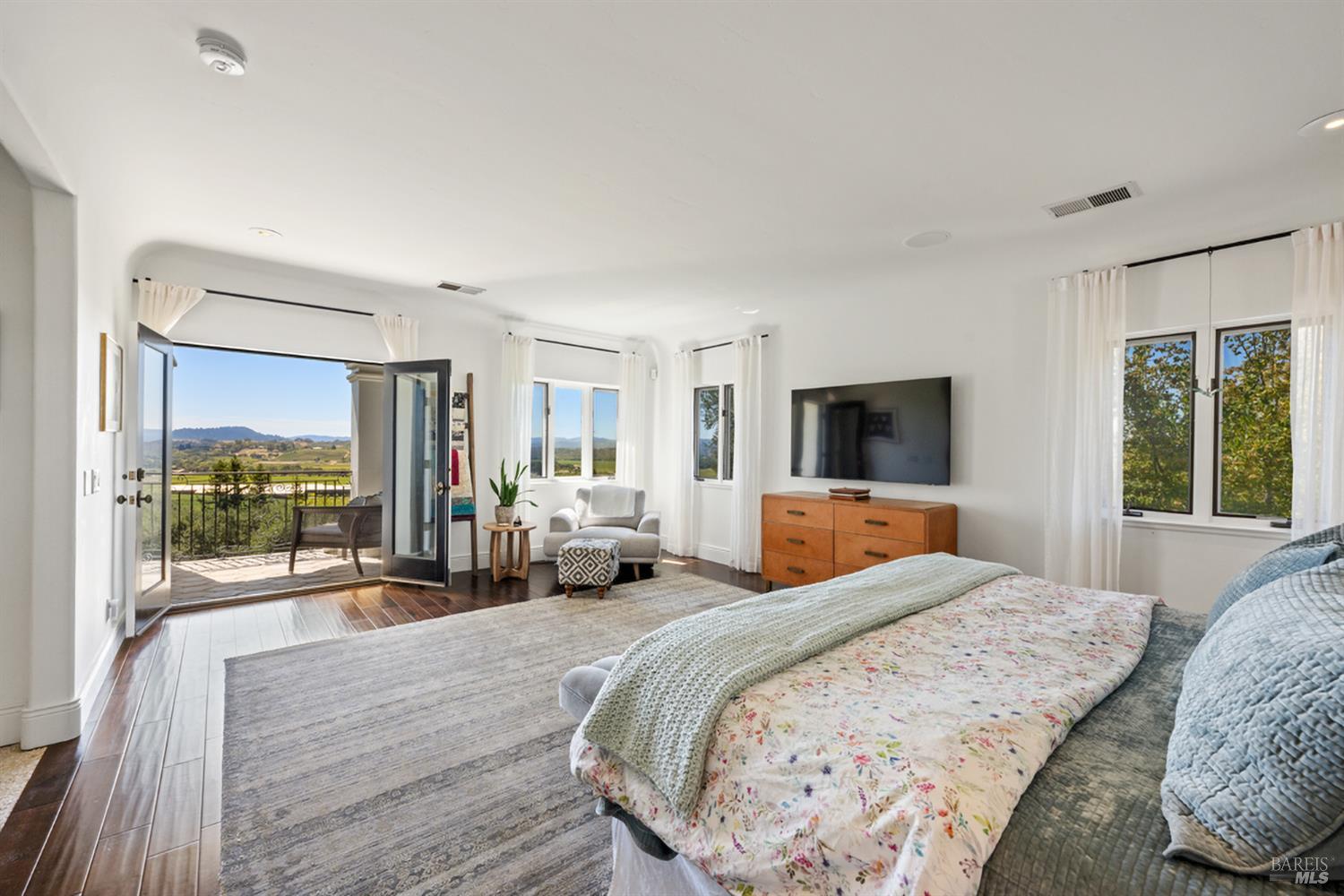 4395 Pine Flat Road Healdsburg CA 95448