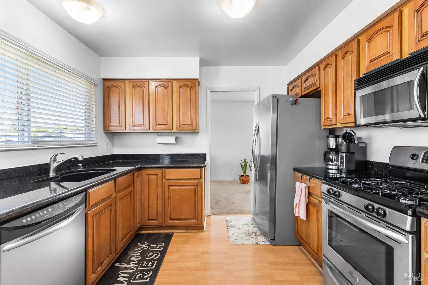 725 Park Lane Petaluma CA 94954