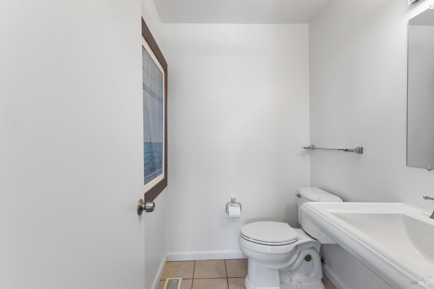 725 Park Lane Petaluma CA 94954
