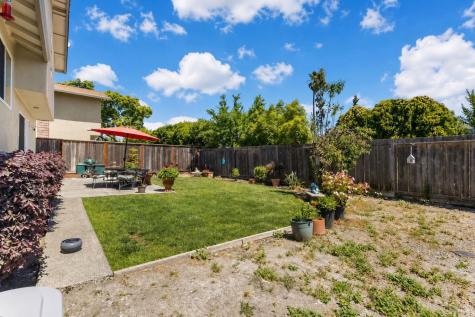 725 Park Lane Petaluma CA 94954