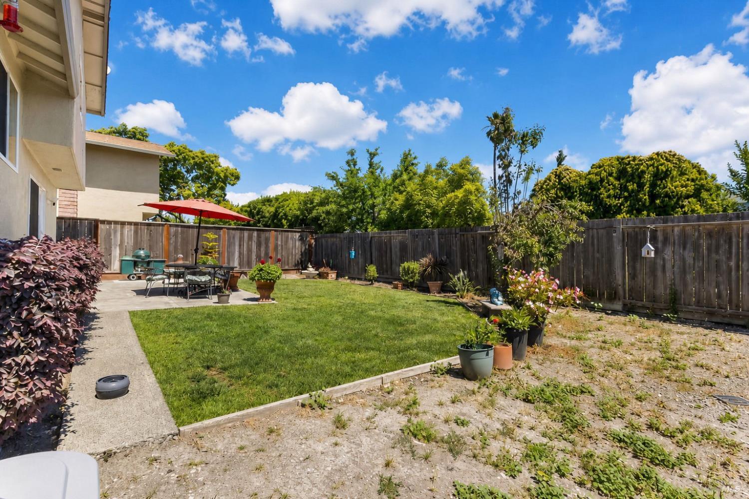 725 Park Lane Petaluma CA 94954