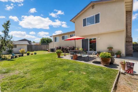 725 Park Lane Petaluma CA 94954