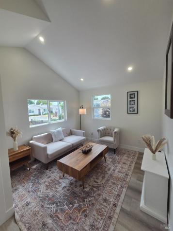 3315 Primrose Court Santa Rosa CA 95407