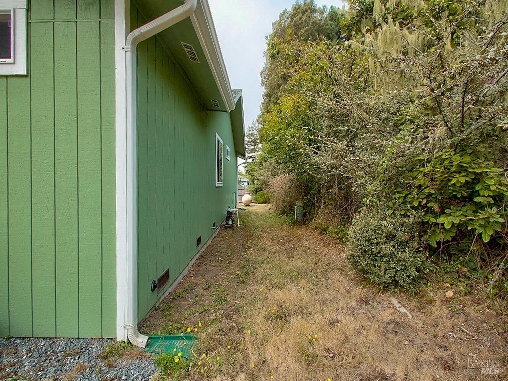 32840 Boice Lane Fort Bragg CA 95437
