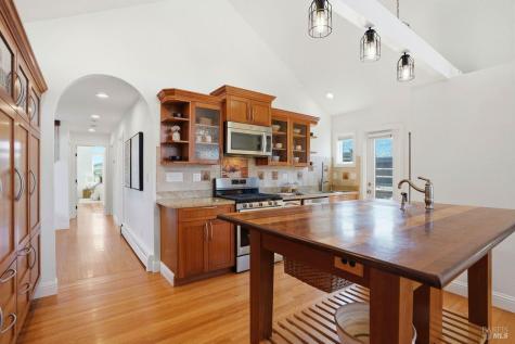 21 Boardwalk One Larkspur CA 94939