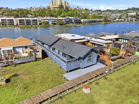 21 Boardwalk One Larkspur CA 94939