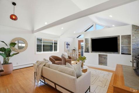 21 Boardwalk One Larkspur CA 94939