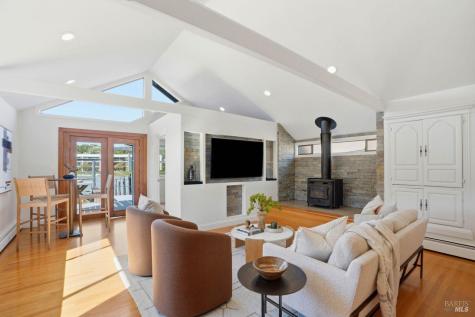 21 Boardwalk One Larkspur CA 94939