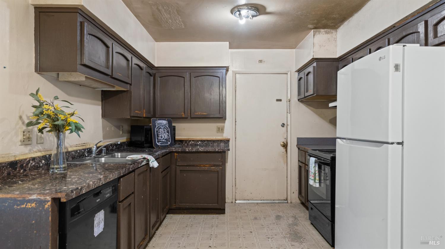 1341 Eisenhower Street Fairfield CA 94533