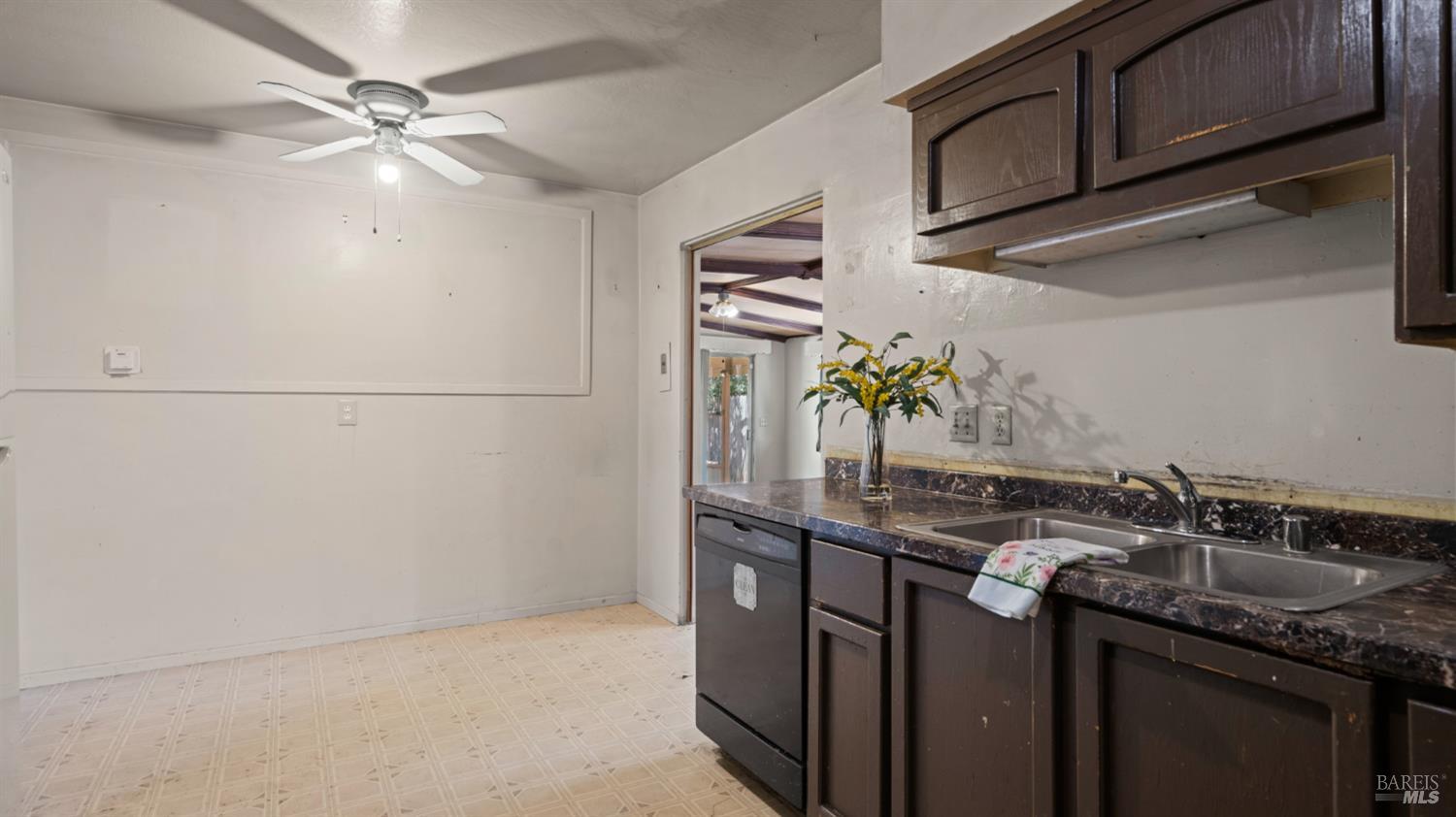 1341 Eisenhower Street Fairfield CA 94533
