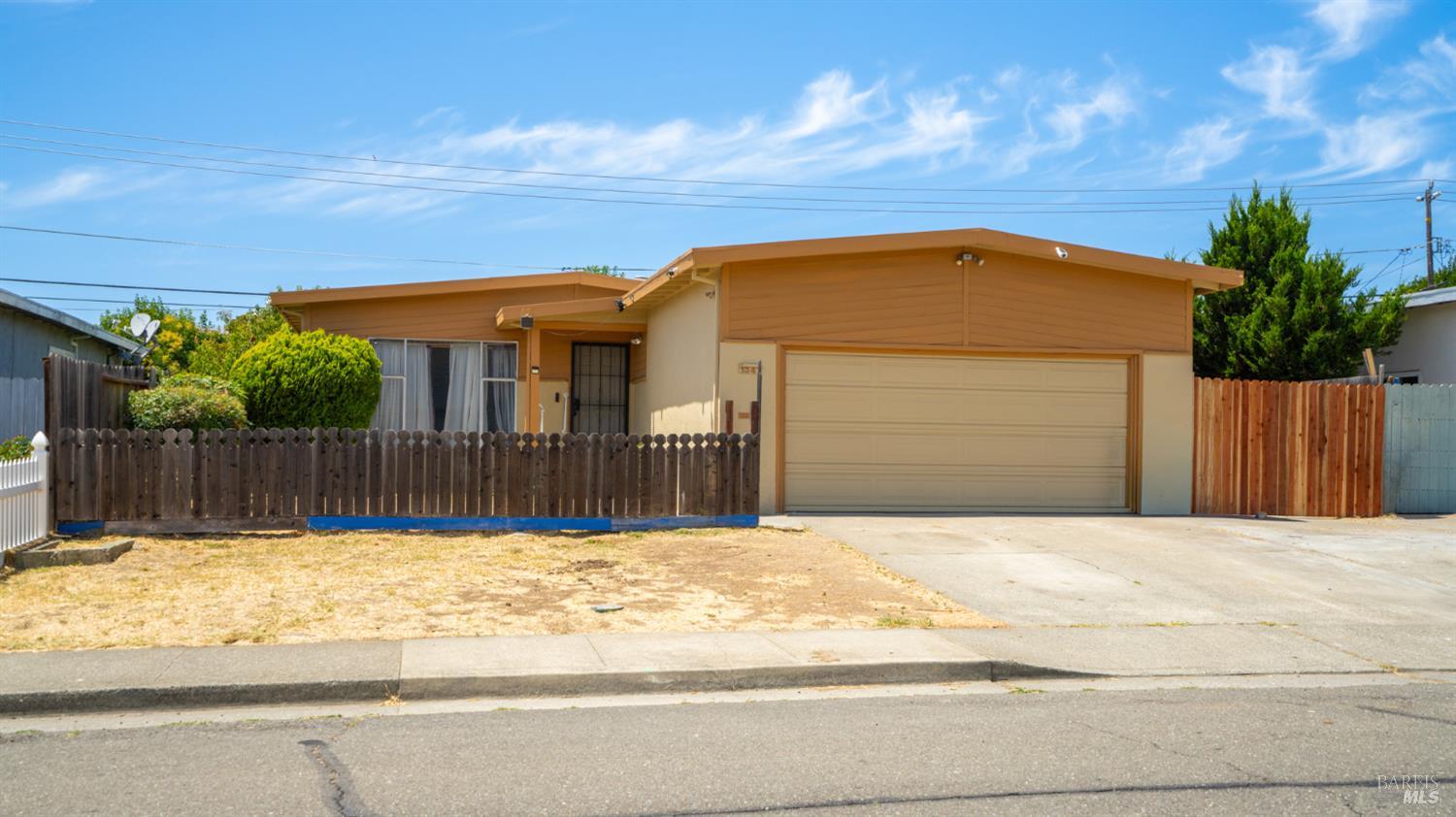 1341 Eisenhower Street Fairfield CA 94533