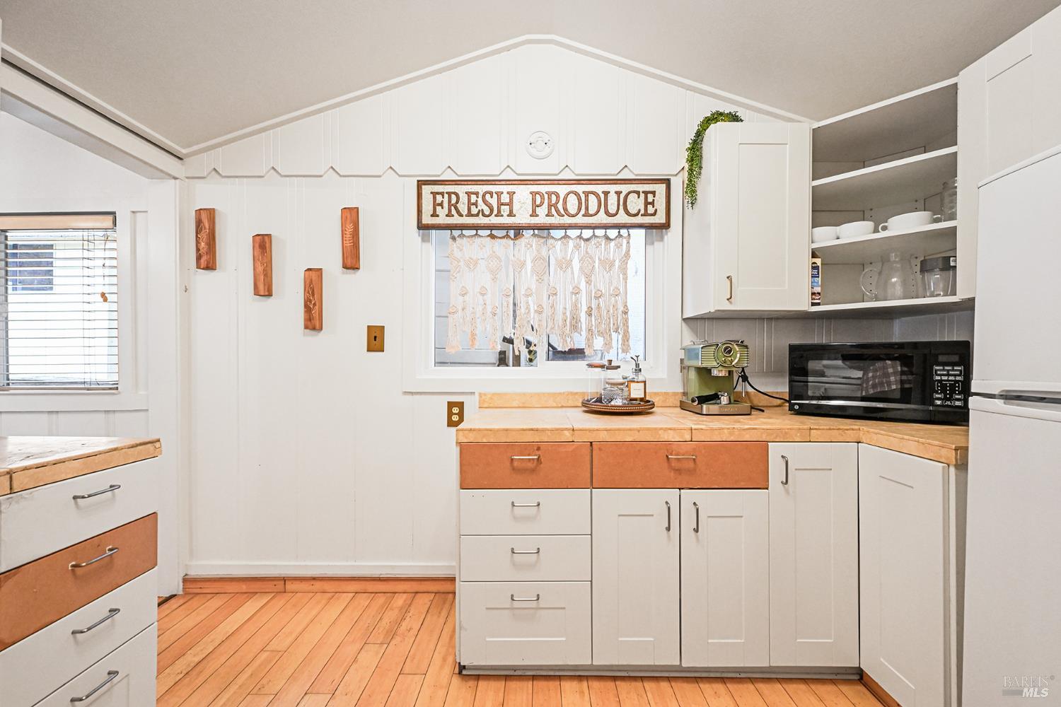 15343 Willow Road Guerneville CA 95446