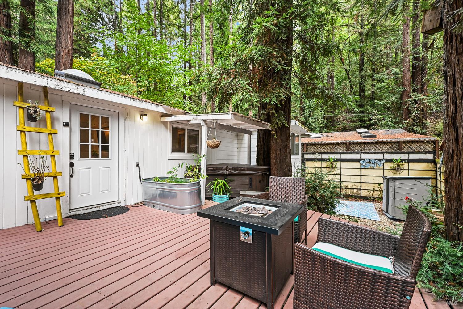 15343 Willow Road Guerneville CA 95446