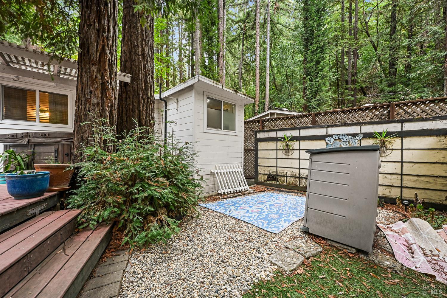 15343 Willow Road Guerneville CA 95446