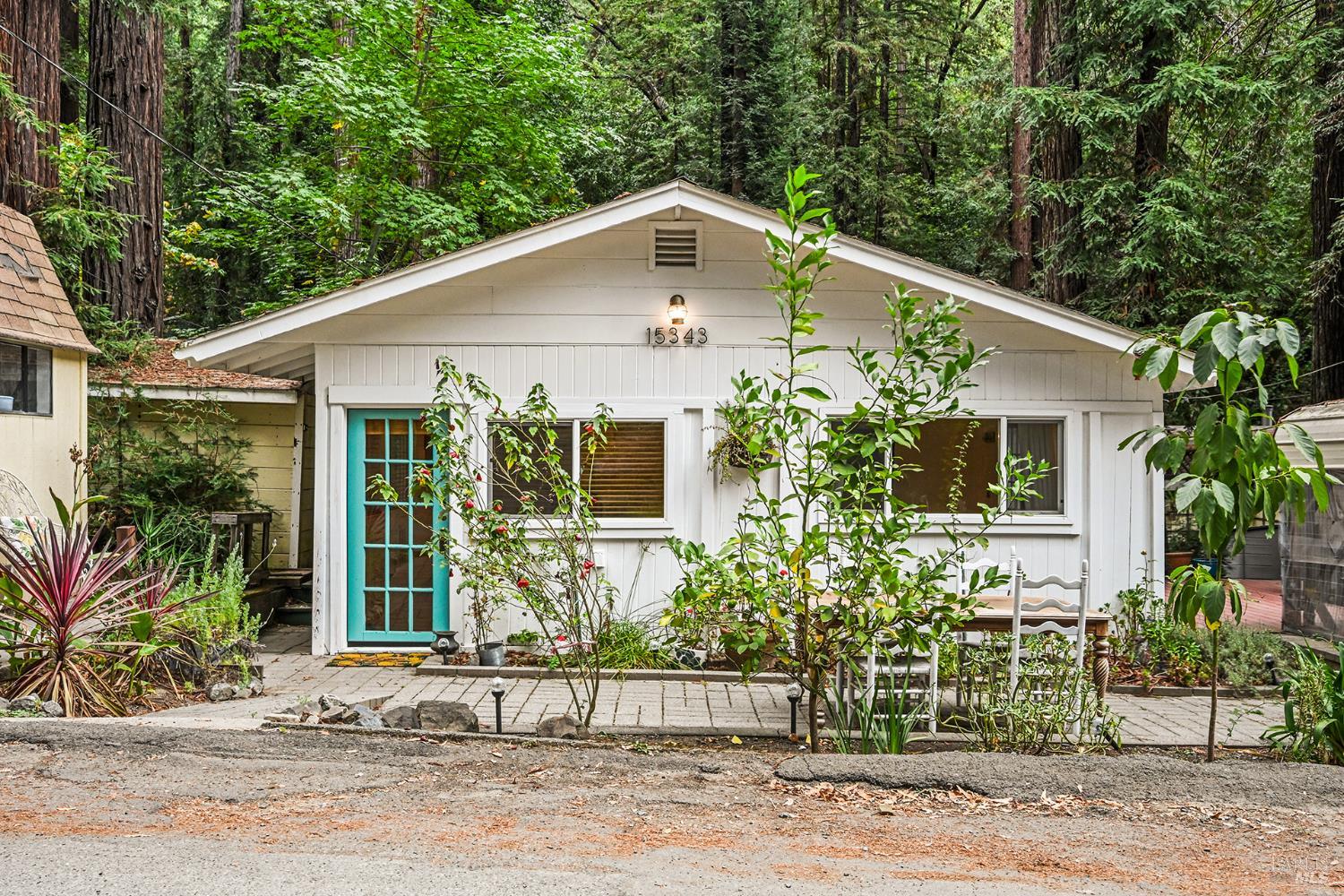 15343 Willow Road Guerneville CA 95446