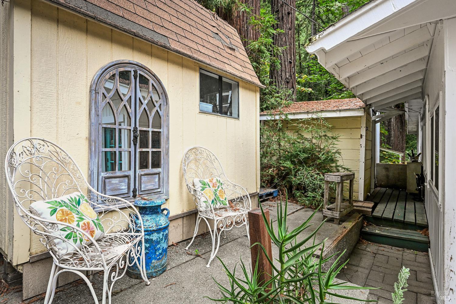 15343 Willow Road Guerneville CA 95446