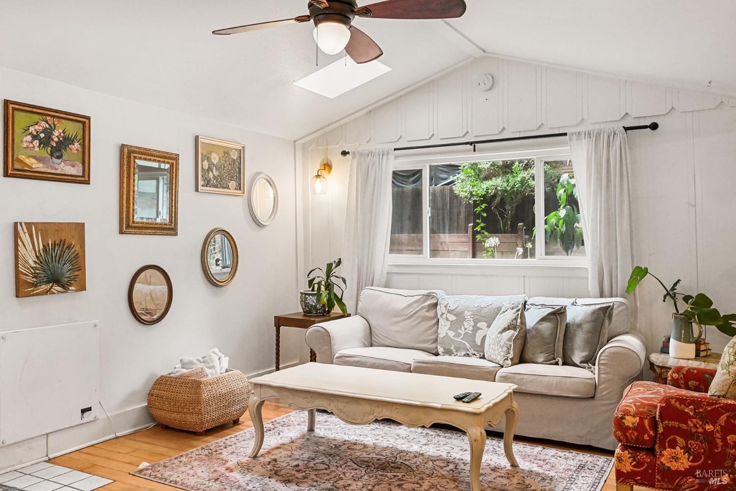 15343 Willow Road Guerneville CA 95446