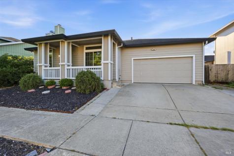 2358 Lapis Lane Santa Rosa CA 95404
