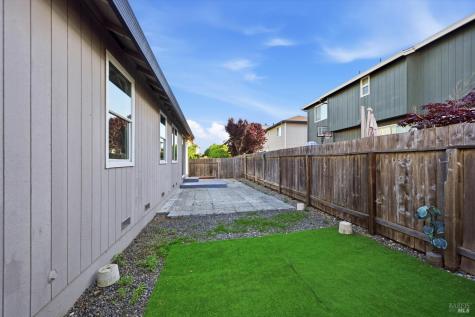 2358 Lapis Lane Santa Rosa CA 95404