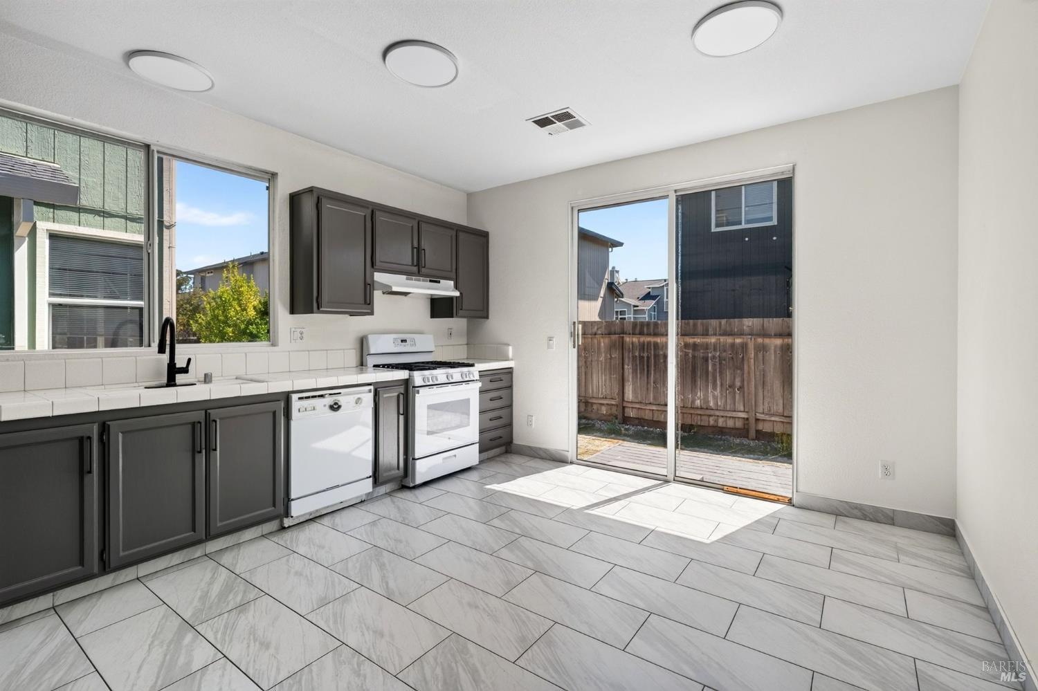 2358 Lapis Lane Santa Rosa CA 95404