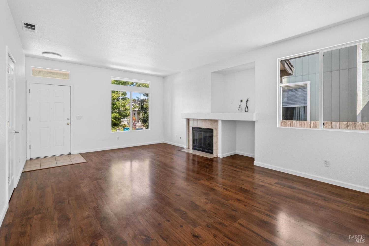 2358 Lapis Lane Santa Rosa CA 95404