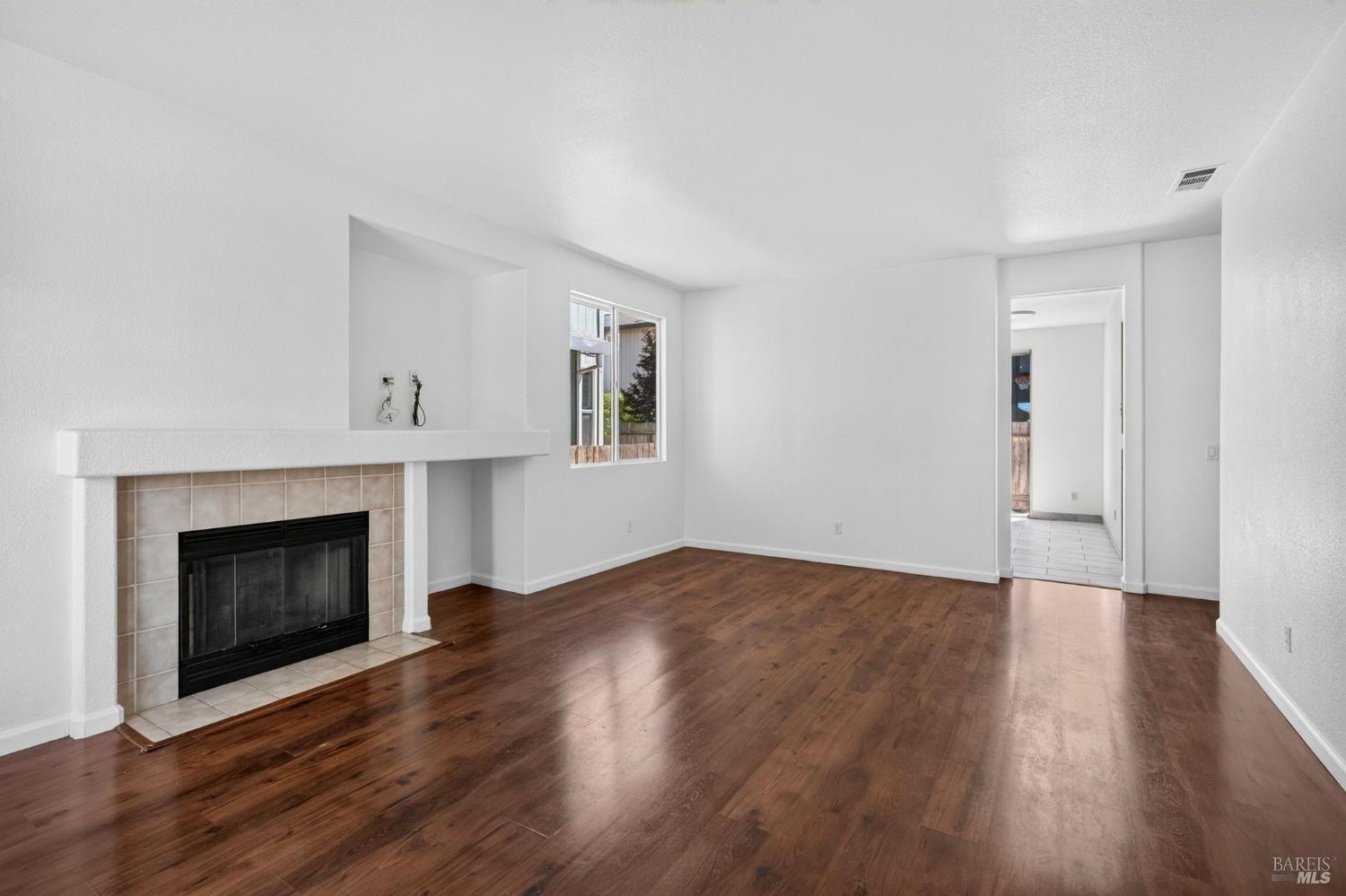 2358 Lapis Lane Santa Rosa CA 95404