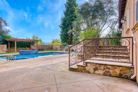 2703 Brush Creek Road Santa Rosa CA 95404