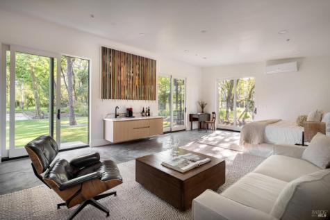 247 Fisher Lane Sonoma CA 95476