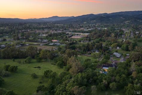 247 Fisher Lane Sonoma CA 95476