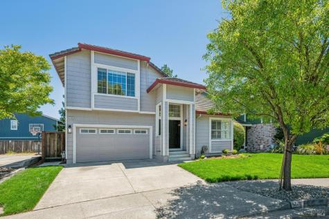 1746 Silverado Circle Petaluma CA 94954