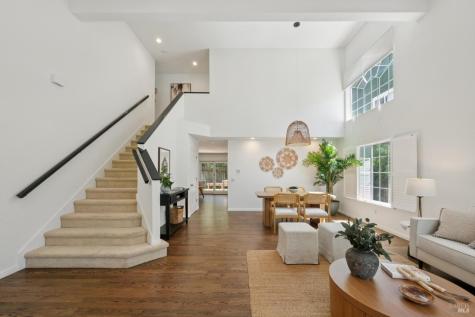 1746 Silverado Circle Petaluma CA 94954