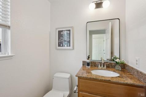 1746 Silverado Circle Petaluma CA 94954