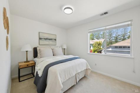 1746 Silverado Circle Petaluma CA 94954