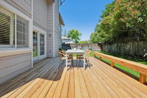 1746 Silverado Circle Petaluma CA 94954
