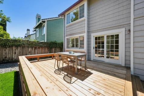 1746 Silverado Circle Petaluma CA 94954