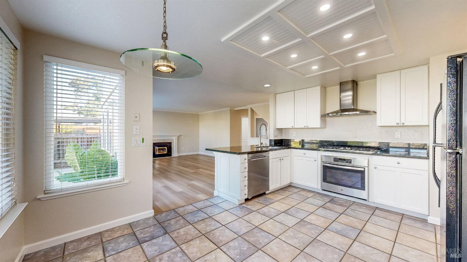 7305 Roxanne Lane Rohnert Park CA 94928