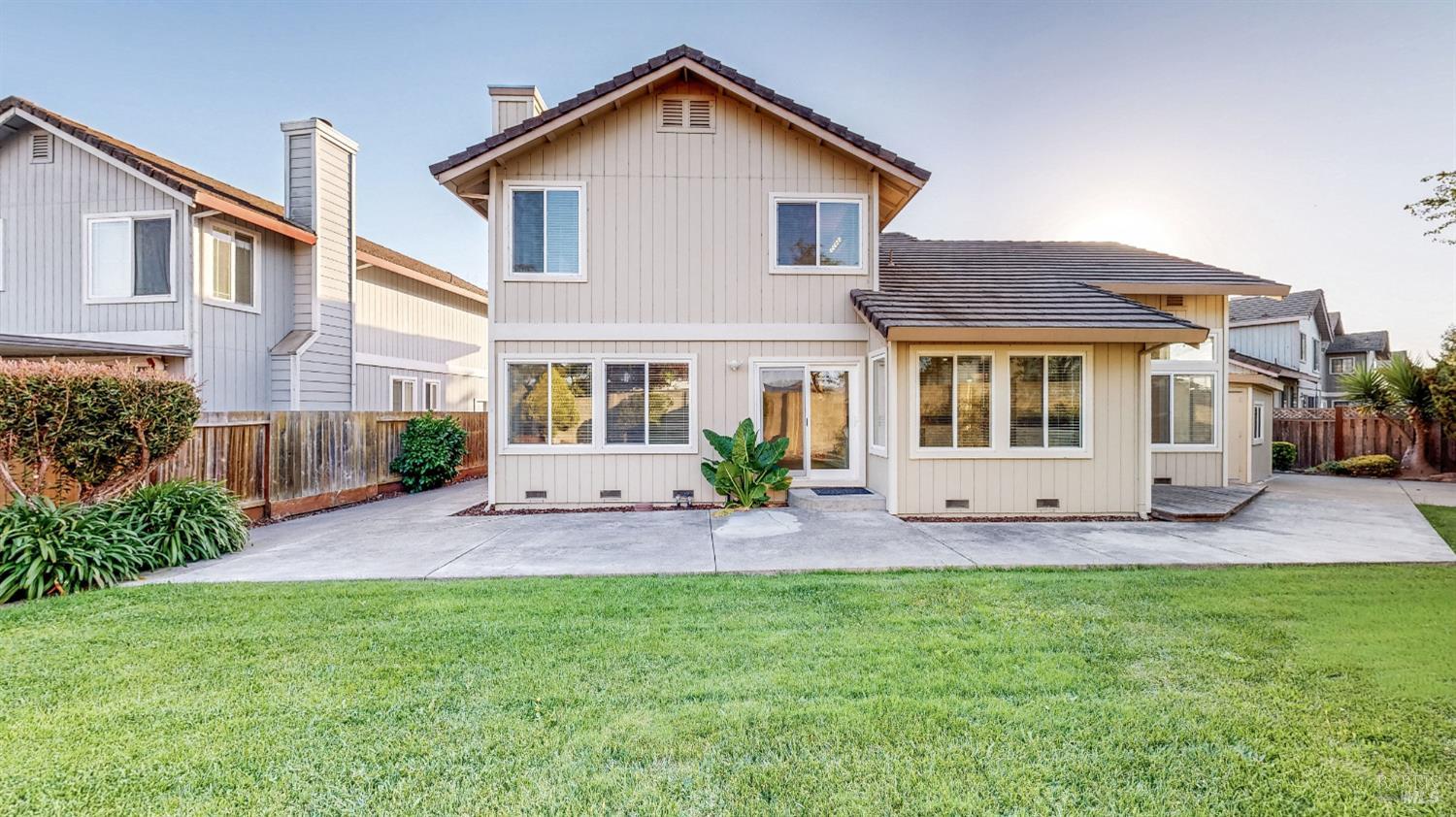 7305 Roxanne Lane Rohnert Park CA 94928