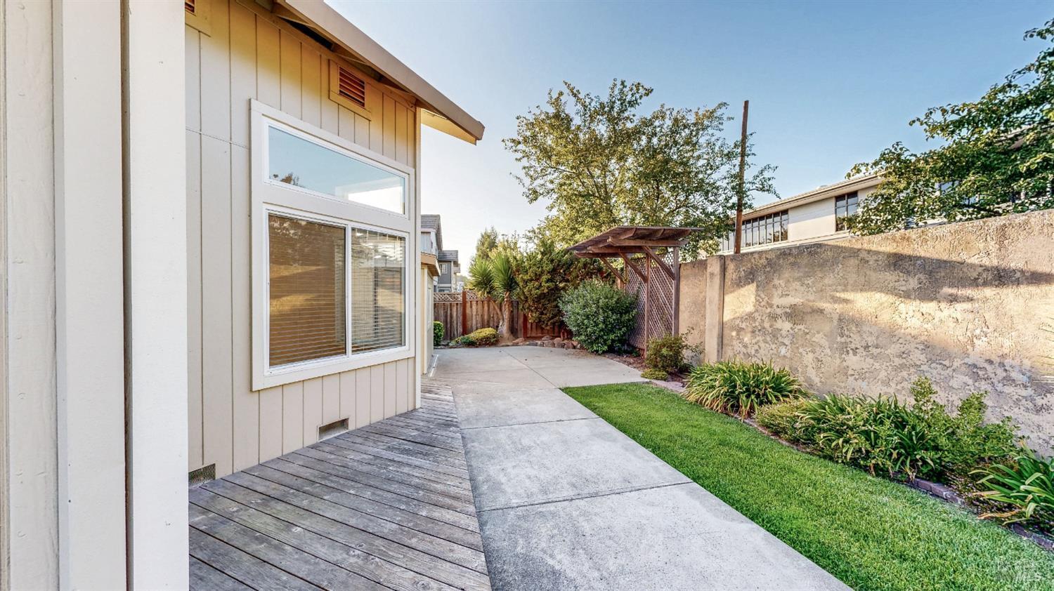 7305 Roxanne Lane Rohnert Park CA 94928